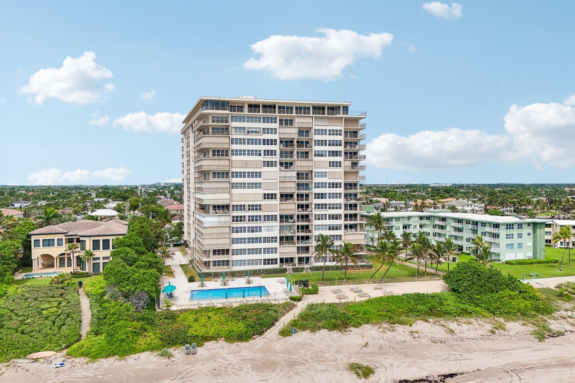 1021 Hillsboro Mile, Unit 607, Hillsboro Beach, FL 33062 Photo