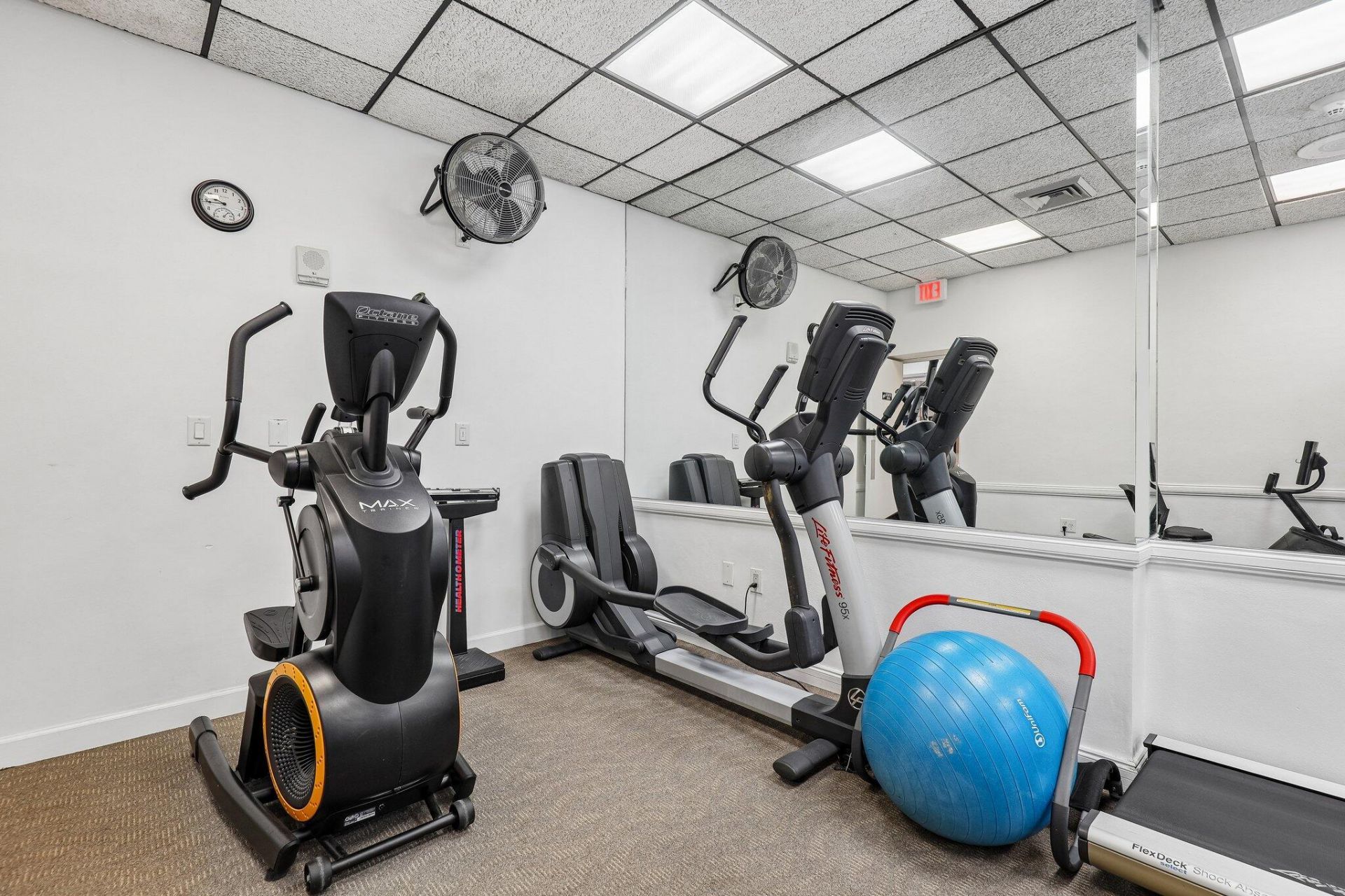 1021 Hillsboro Mile, Unit 607, Hillsboro Beach, FL 33062 Photo