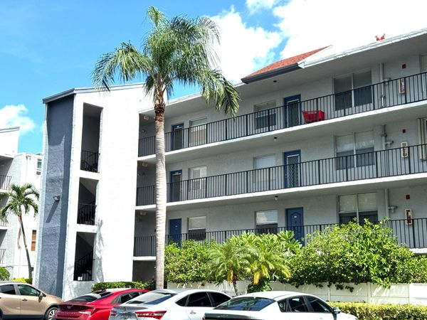 14701 Cumberland Drive, Unit 301, Delray Beach, FL 33446