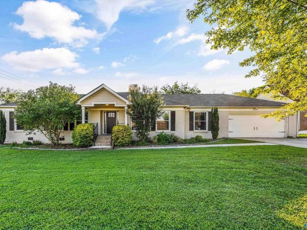 6401 Eric Street NW, Huntsville, AL 35810