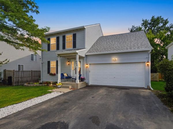 249 E Cobbler Court , Round Lake Beach, IL 60073