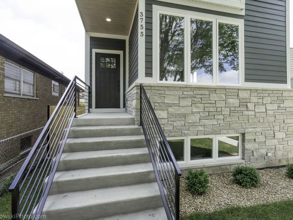3755 N Odell Avenue , Chicago, IL 60634