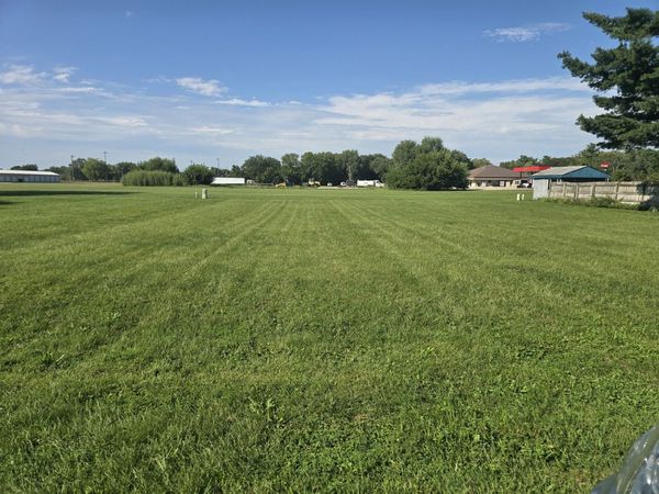 806 Lucas Avenue , Thomson, IL 61285