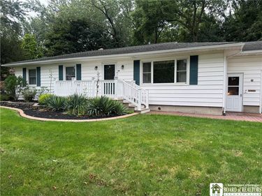 25 Forbes Place, Fredonia, NY 14063