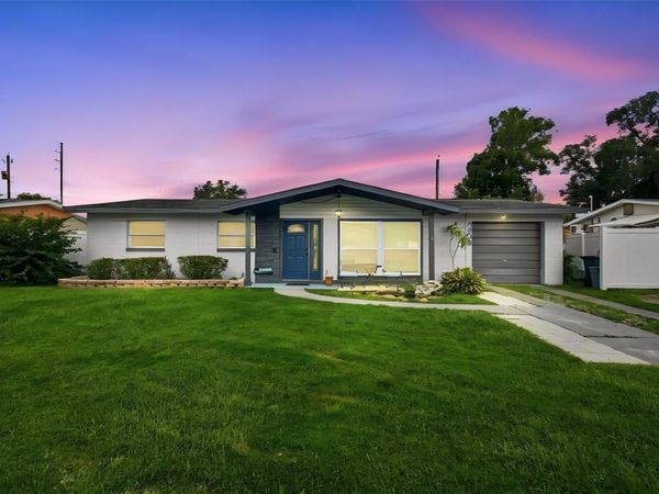 2609 AUBURN AVENUE W, TAMPA, FL 33614