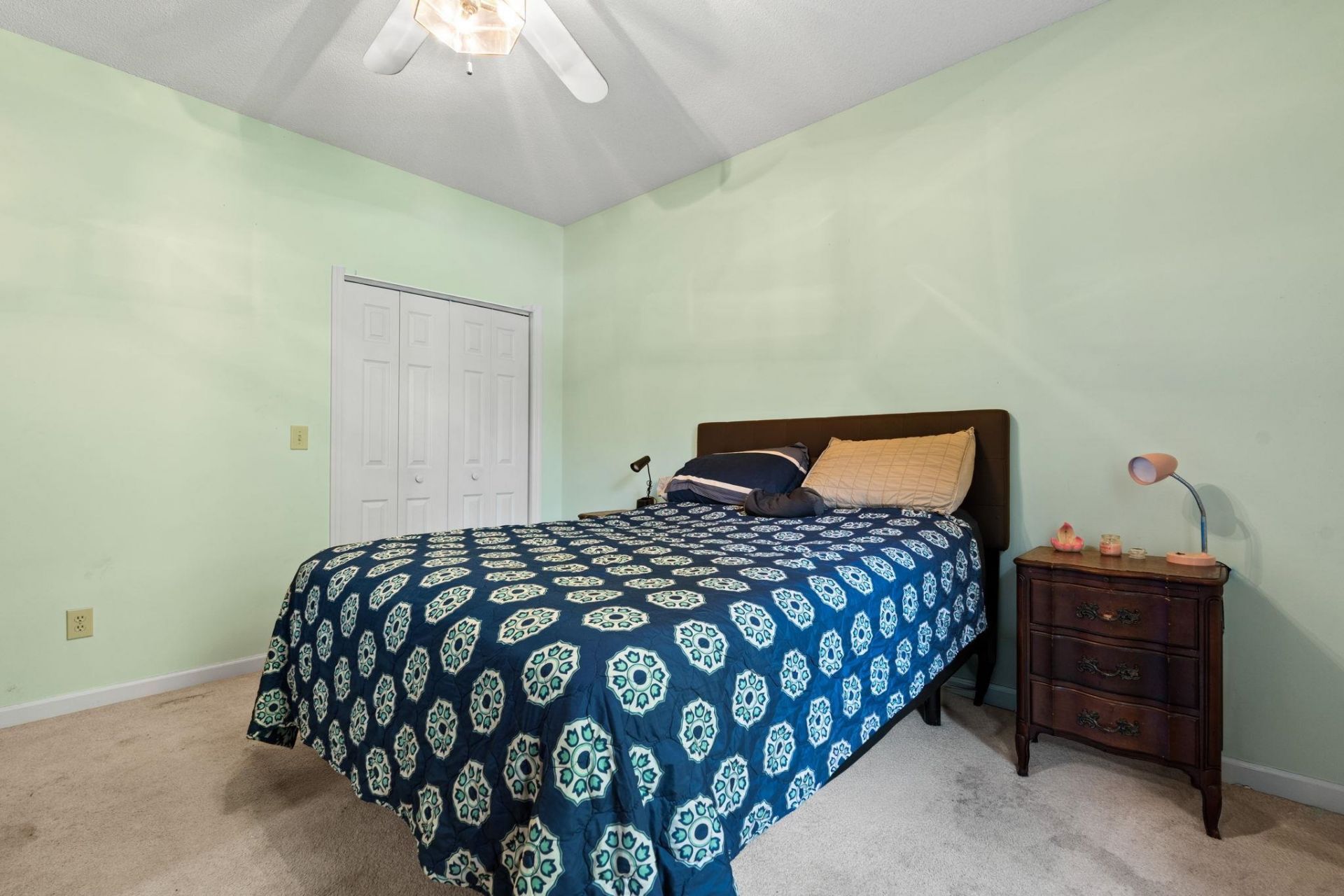 3092 Kings Ct. Photo 31