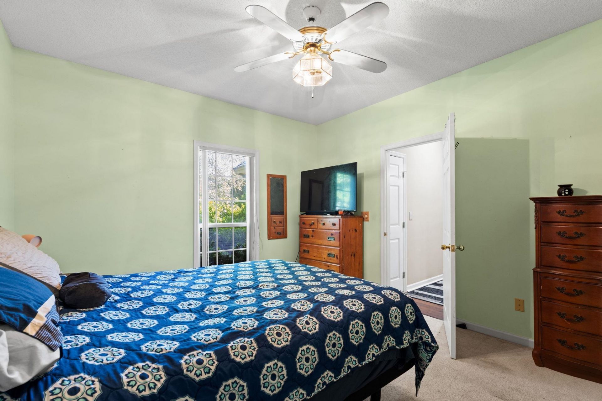 3092 Kings Ct. Photo 32