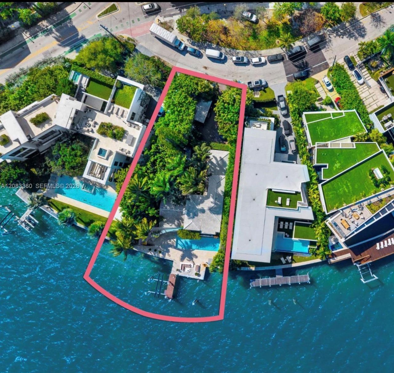 1421 N Venetian Way , Miami, FL 33139 Photo
