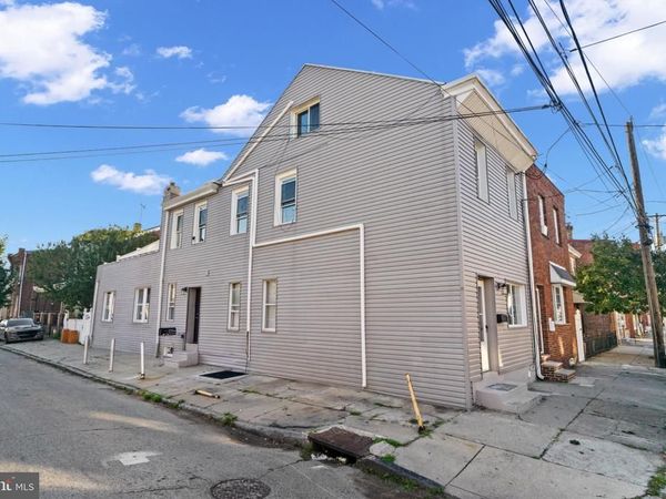 2724 ASH STREET, PHILADELPHIA, PA 19137