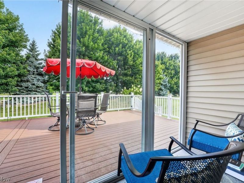 4860 Meadow Lark Drive, Lorain, OH 44053 Photo 13