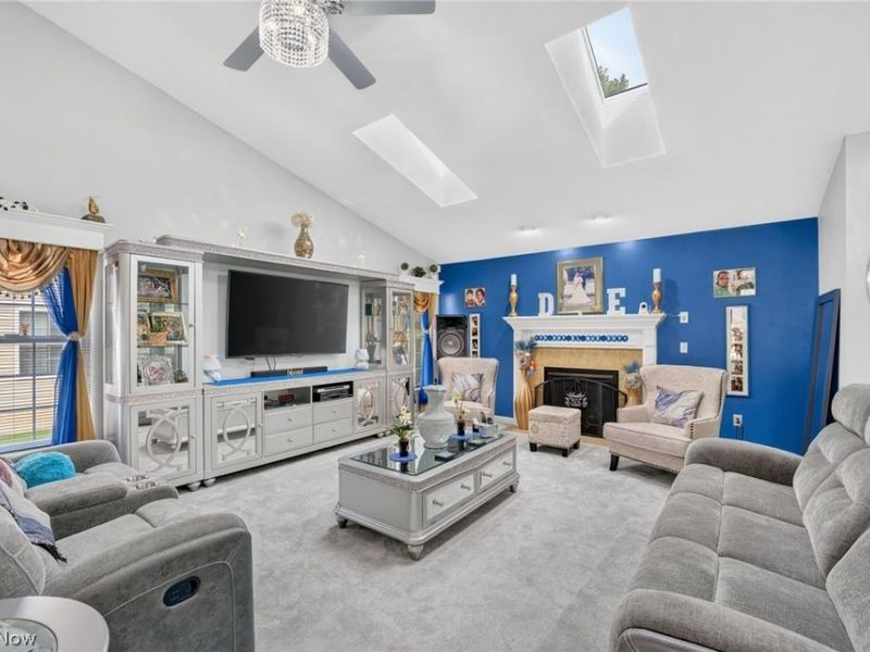 4860 Meadow Lark Drive, Lorain, OH 44053 Photo 4