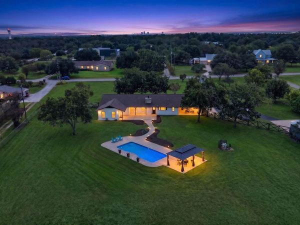 504 Buckaroo TRL, Buda, TX 78610