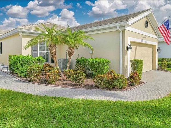 2703 Vareo CT N, CAPE CORAL, FL 33991