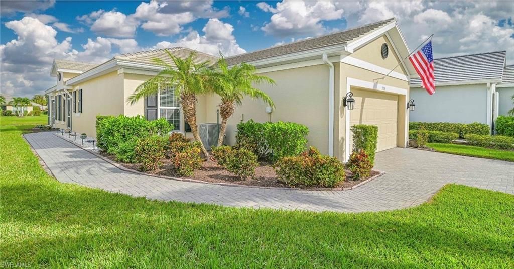 2703 Vareo Ct N, Cape Coral, FL 33991 Main Photo