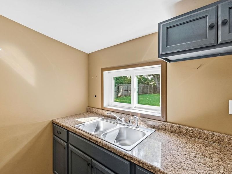 3288 Long Street, Bowersville, OH 45307 Photo 11