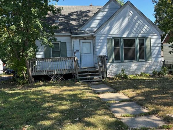 4826 Fremont Avenue N, Minneapolis, MN 55430