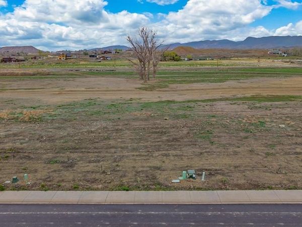TBD Lot 18 Apple Grove Street, Montrose, CO 81401