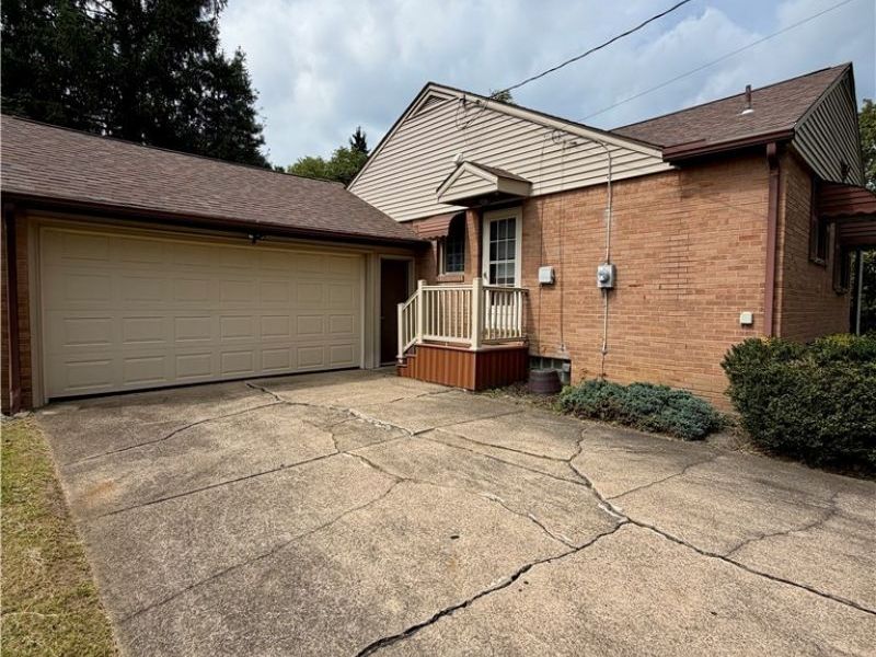 32 Orchard Drive, Poland, OH 44514 Photo 2