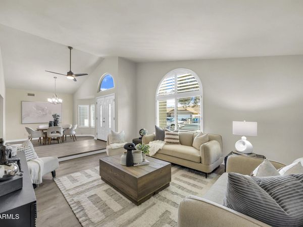 2722 E LAWNDALE Street, Mesa, AZ 85213