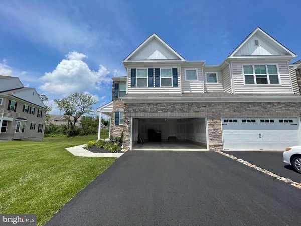 516 GRAY FEATHER WAY , ALLENTOWN, PA 18104