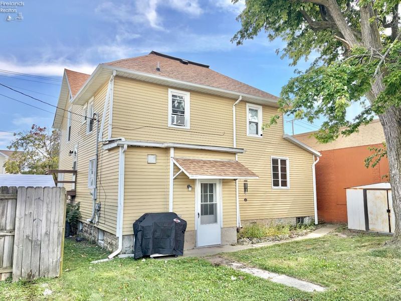 410 N Wood Street, Fremont, OH 43420 Photo 7