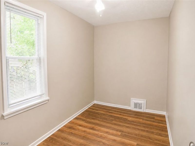 7410 Neville Avenue, Cleveland, OH 44102 Photo 13