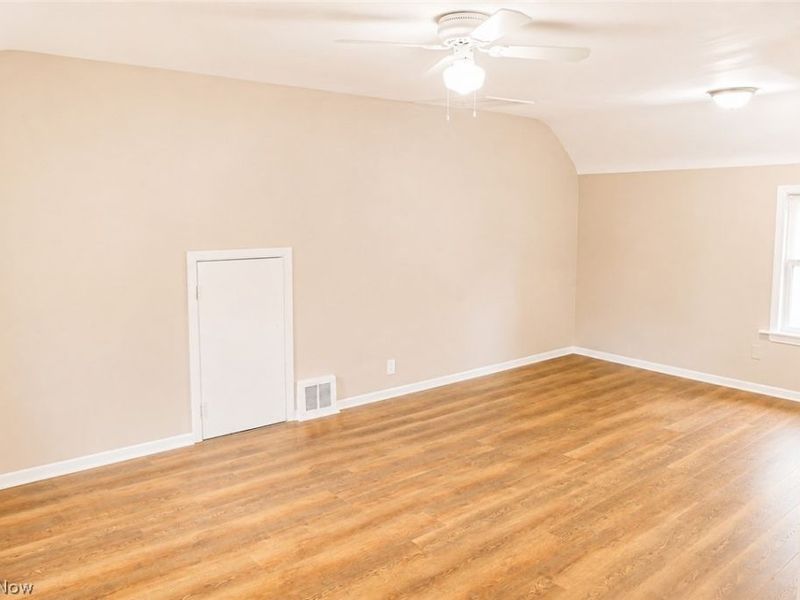 7410 Neville Avenue, Cleveland, OH 44102 Photo 18