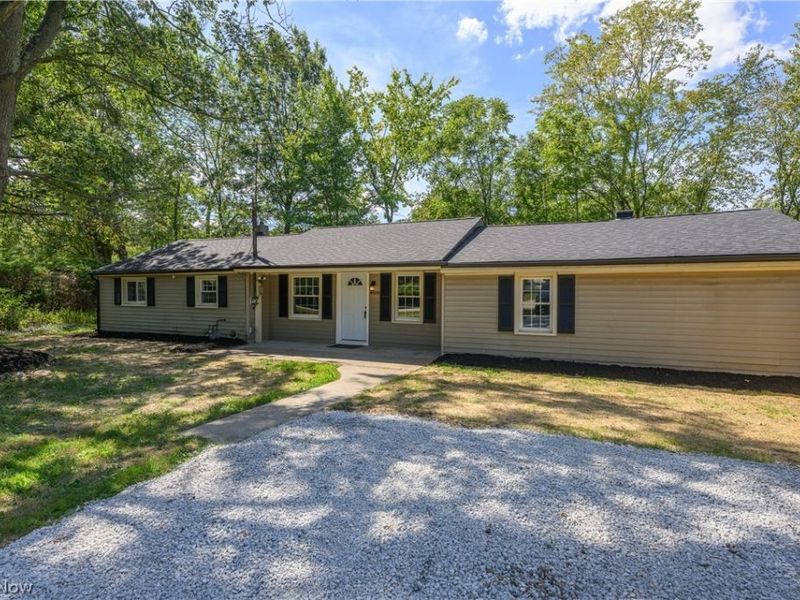 4636 Albert Avenue, Norton, OH 44203 Photo 2