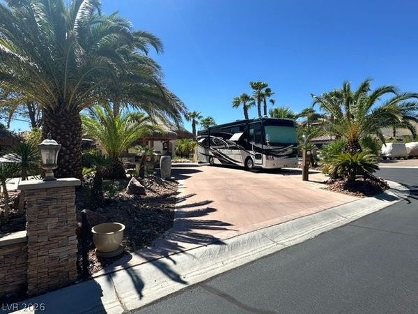 8175 Arville Street , Unit 355, Las Vegas, NV 89139