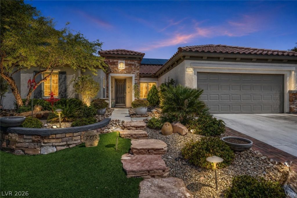 2992 Foxtail Creek Avenue, Henderson, NV 89052