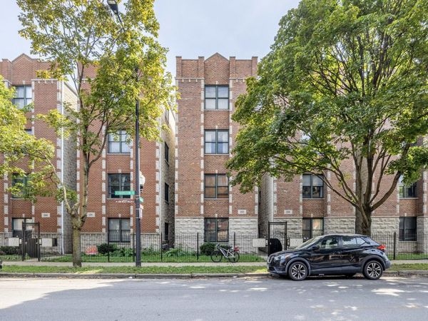 2333 W Harrison Street , Unit 1, Chicago, IL 60612