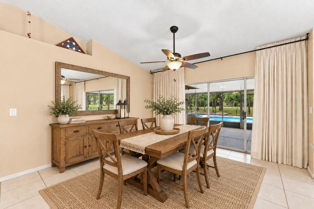2195 F Road, Loxahatchee, FL 33470 Photo