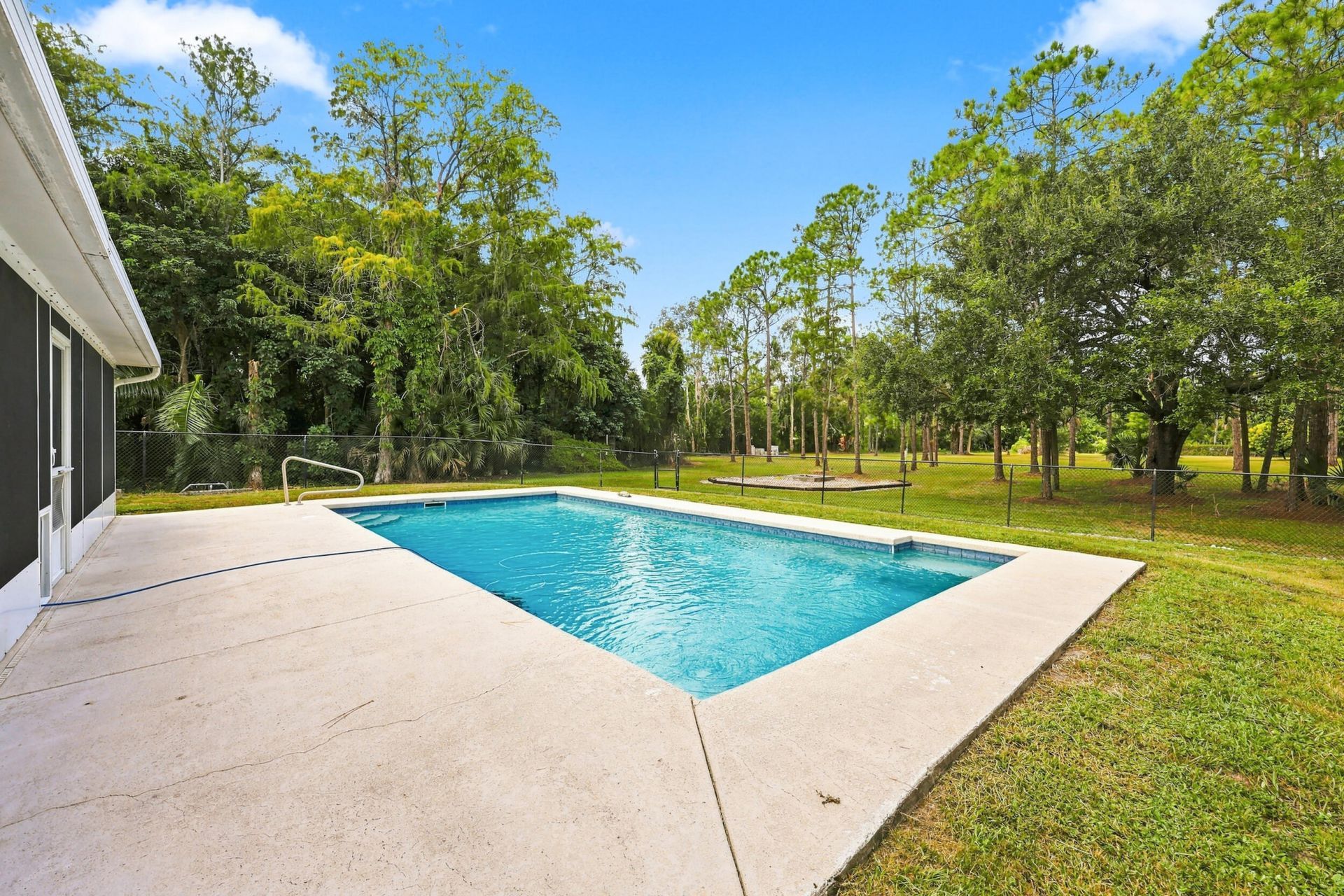 2195 F Road, Loxahatchee, FL 33470 Photo