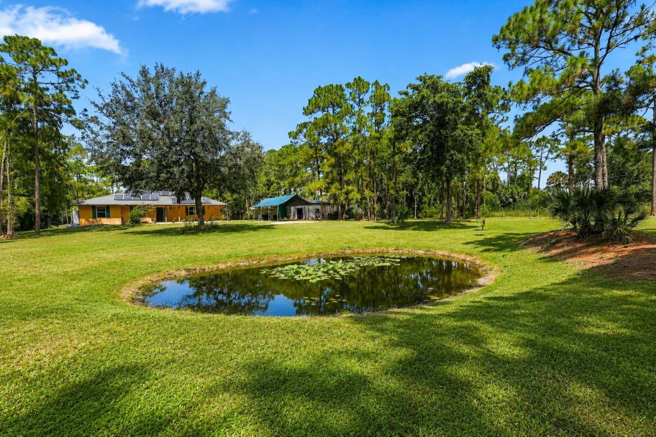2195 F Road, Loxahatchee, FL 33470 Photo