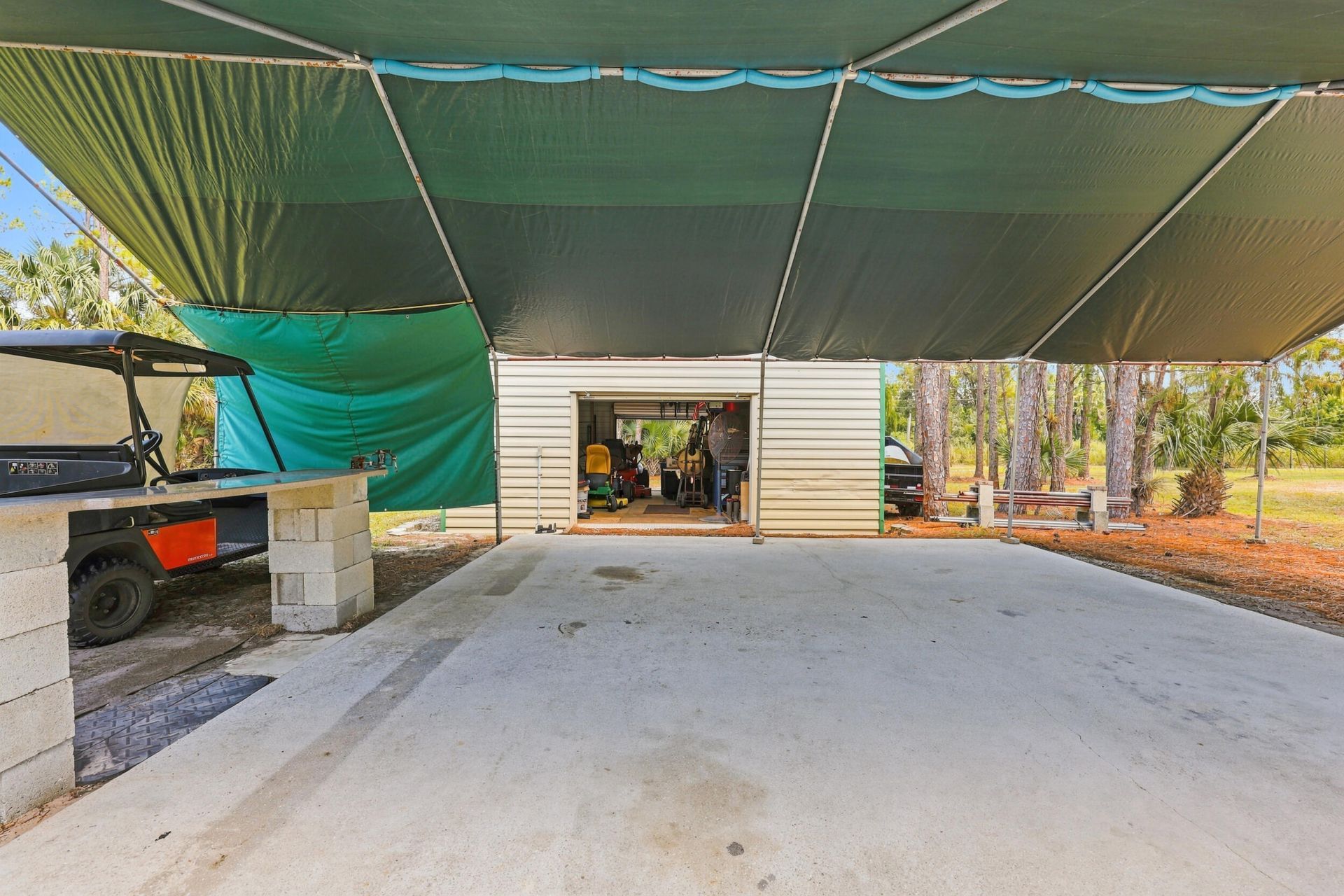 2195 F Road, Loxahatchee, FL 33470 Photo