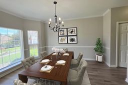 621 Staffwood Drive  photo 4