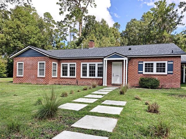 1326 NW 10TH AVENUE , GAINESVILLE, FL 32605