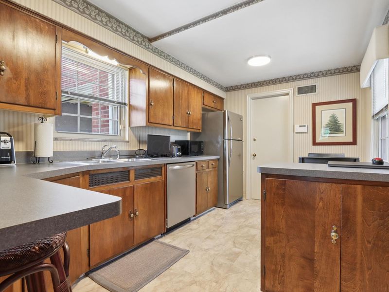 203 S Kellner Road, Columbus, OH 43209 Photo 11