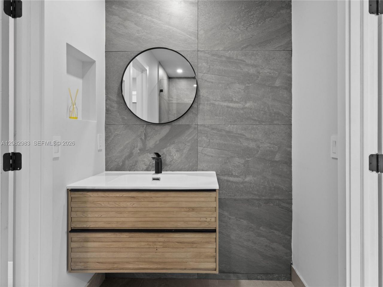 421 S 56th Ter , Hollywood, FL 33023 Photo