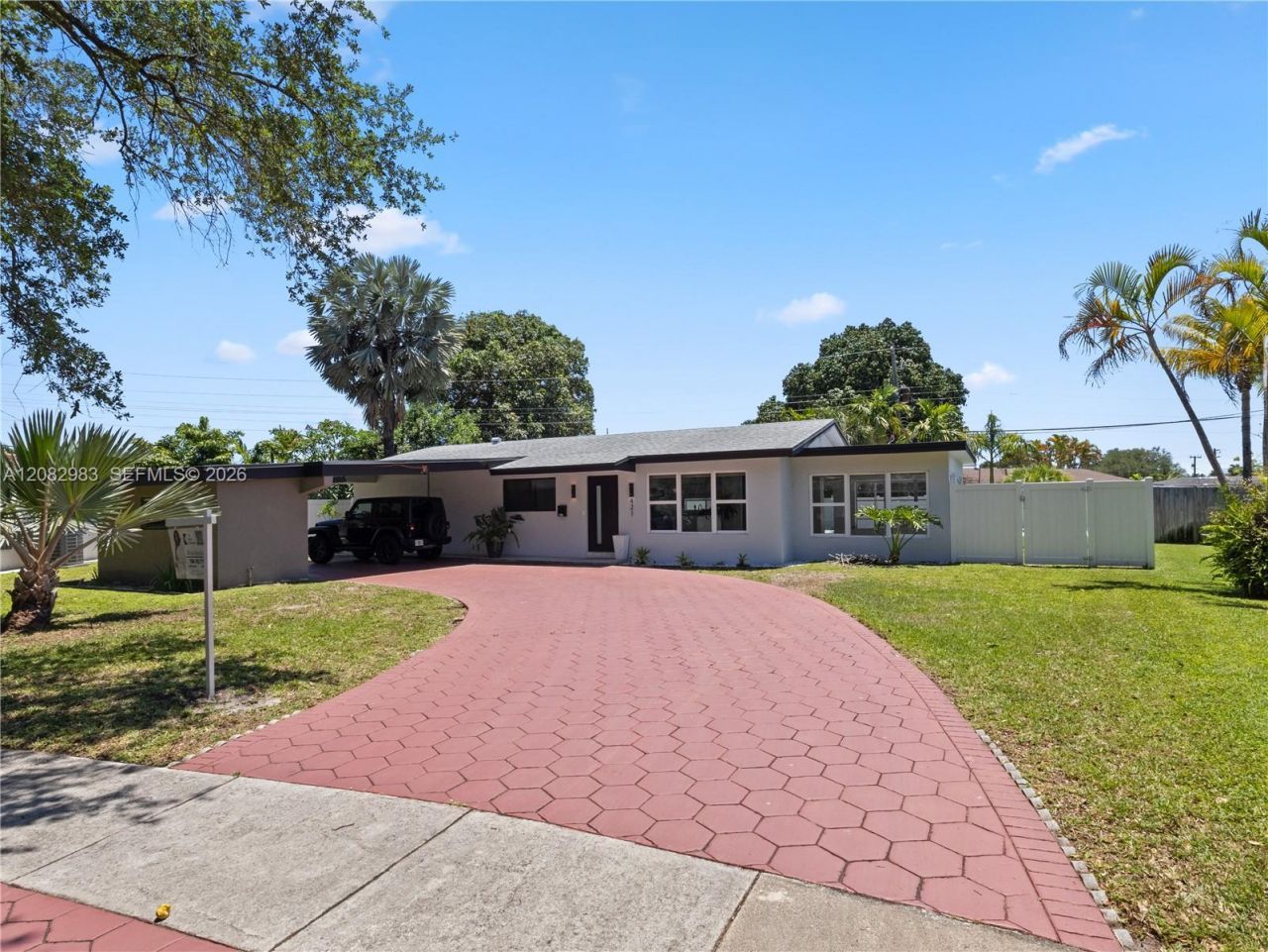 421 S 56th Ter , Hollywood, FL 33023 Photo