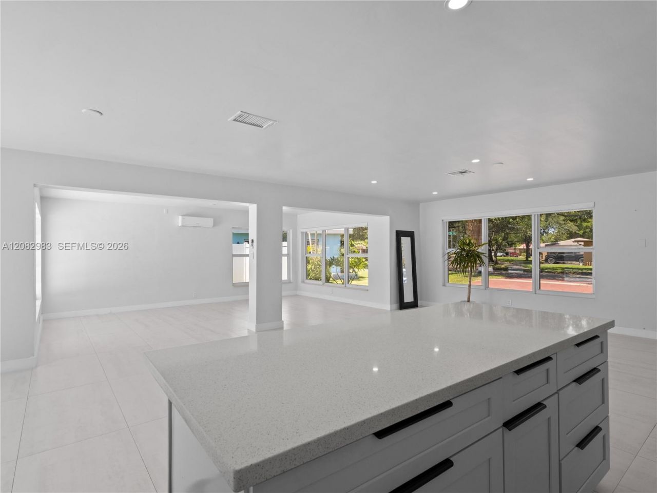 421 S 56th Ter , Hollywood, FL 33023 Photo