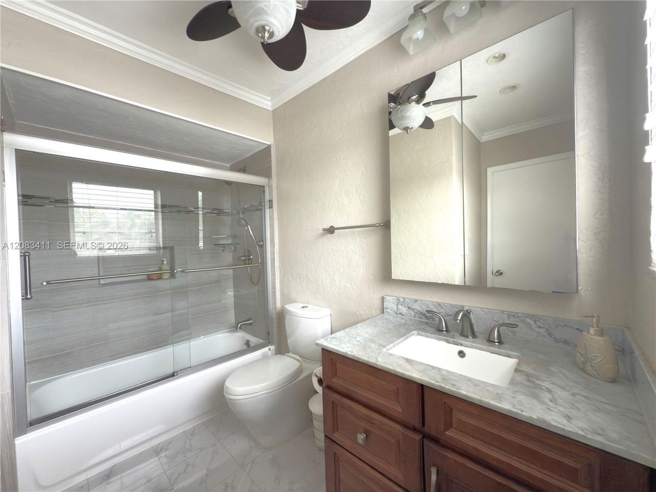 2340 NE 9th St , Unit 210, Fort Lauderdale, FL 33304 Photo