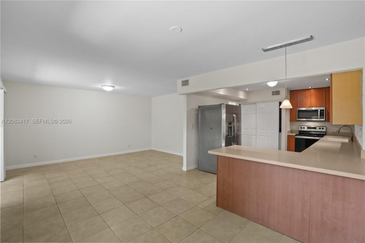 1749 SW 81st Ln , Unit 5-30, Davie, FL 33324 Photo