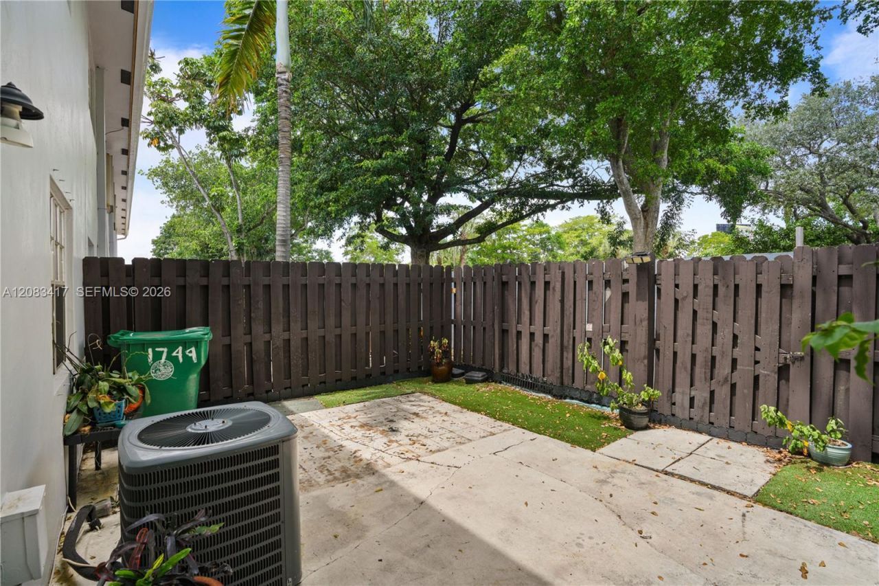 1749 SW 81st Ln , Unit 5-30, Davie, FL 33324 Photo