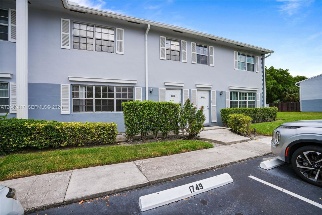 1749 SW 81st Ln , Unit 5-30, Davie, FL 33324 Photo