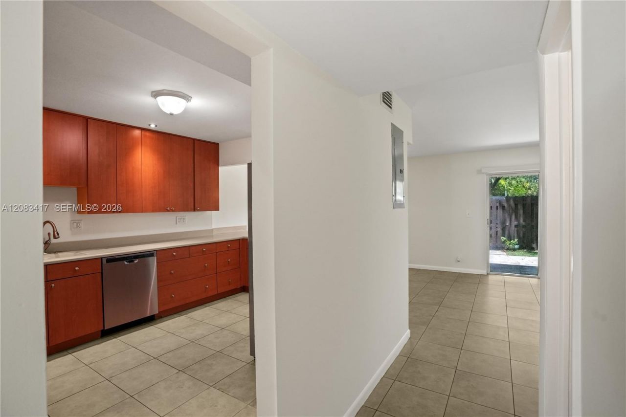 1749 SW 81st Ln , Unit 5-30, Davie, FL 33324 Photo