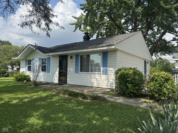 1431 Roberts Road , Franklin, IN 46131