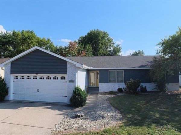 113 White Pine Avenue, O'Fallon, IL 62269