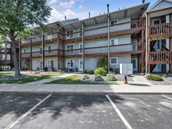 6035 Lake Road W, Unit 234, Ashtabula, OH 44004