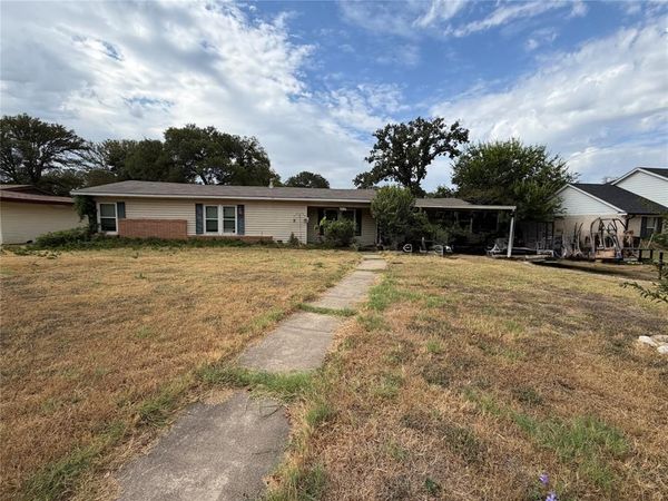 4218 Idylwood Lane, Waco, TX 76705